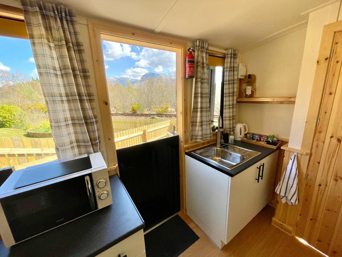Per Ardua Shepherds Hut Fort William Dış mekan fotoğraf